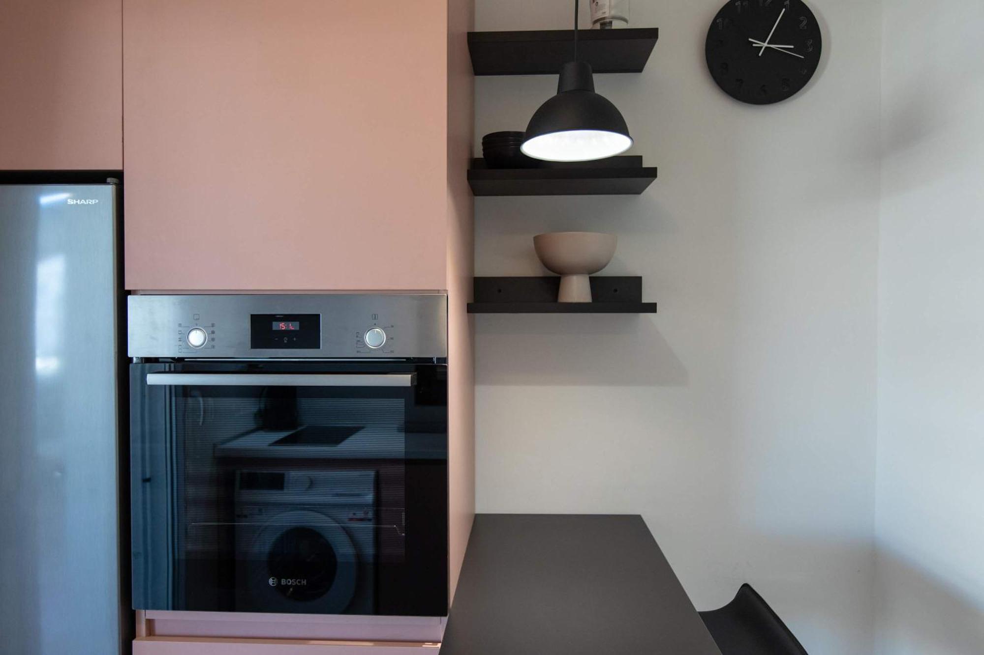 Apartment New Cozy With Balcony Close To Analipsi Metro Thessaloniki